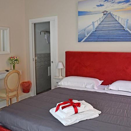 קטאניה B&B Romeo Luxury Rooms מראה חיצוני תמונה